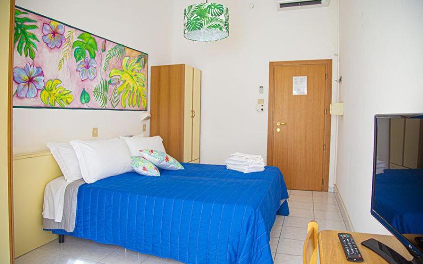 Hotel Buenos Aires Cervia Exterior foto